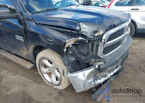 2017 Ram 1500 Tradesman 4X2 6'4 Box из США, поврежденный, VIN 1C6RR6FG0HS657974